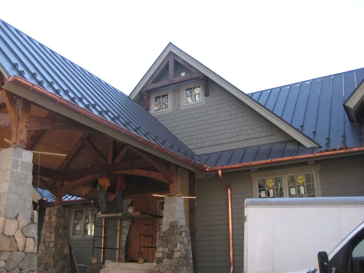 Craftsman Roofing team delivering quality roofing work in Herndons Mill